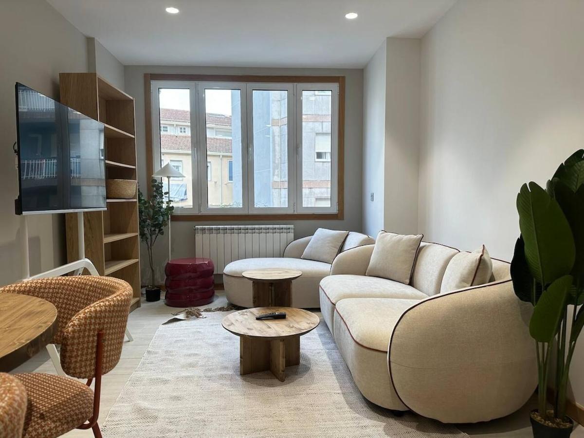 Apartamento E1, 2 Bedrooms, Terrace, Downtown, Free Parking Vigo